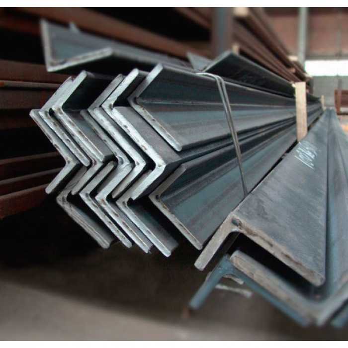 Уголок горячекатаный неравнополочный 75х50х5 мм 12 м